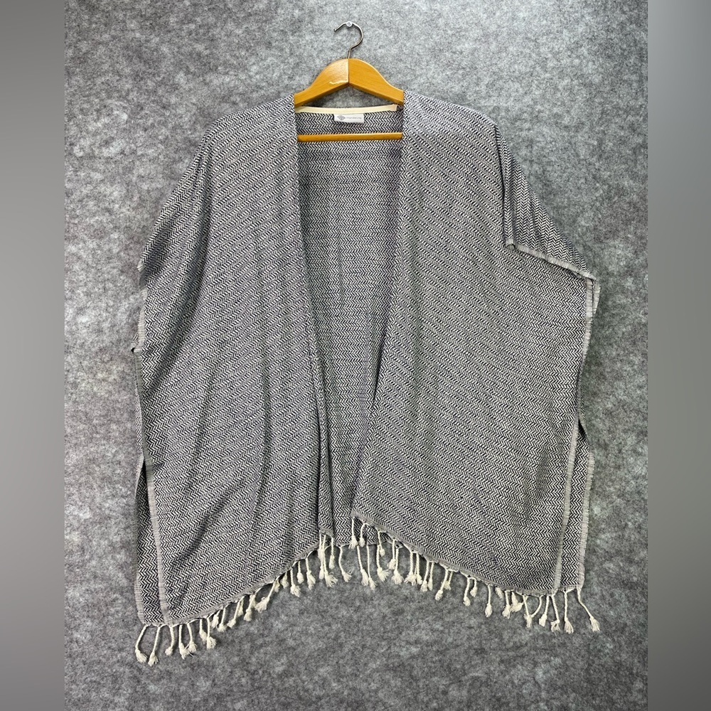 Mandolina Fringed Wrap Shawl Cape Sweater Poncho Black White One Size Lightweigh